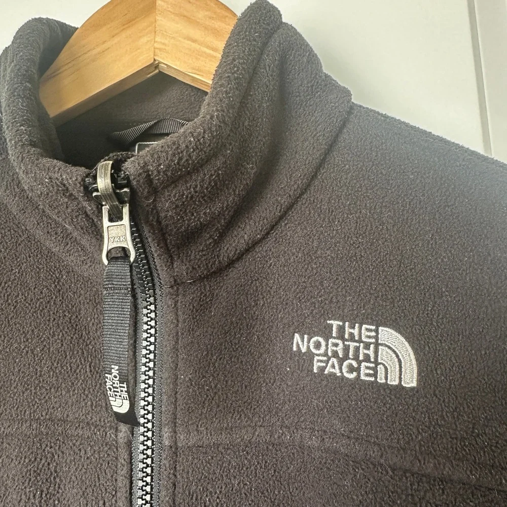 The North Face Boys Black Full Zip Fleece Jacket Mock Neck Size Medium 10/12